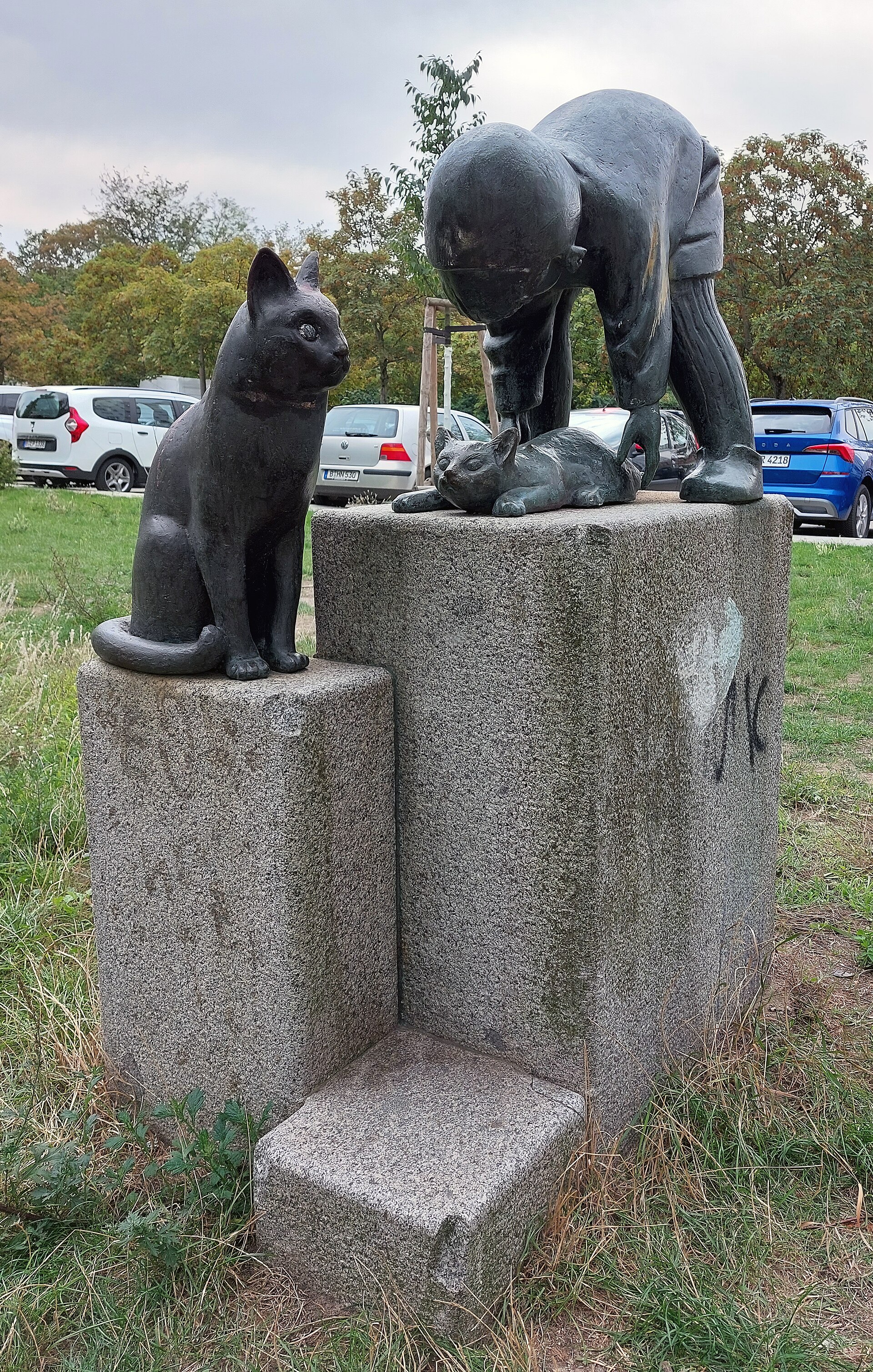 Girl with cats — Johanna Jura